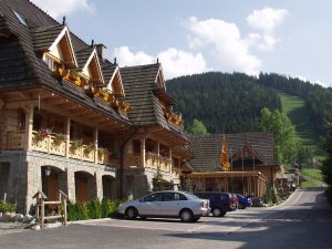 Hotel_Nosalowy_Dwor_1