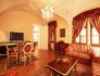 big_0524888001240995452_alchymist_suite_livingroom