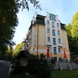 1908